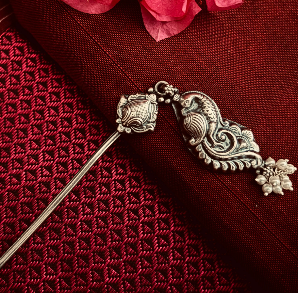 मोर काटा । Mor Kata (Hair Accessory)