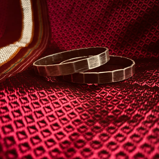 पैलू पाटली । Pailu Patli