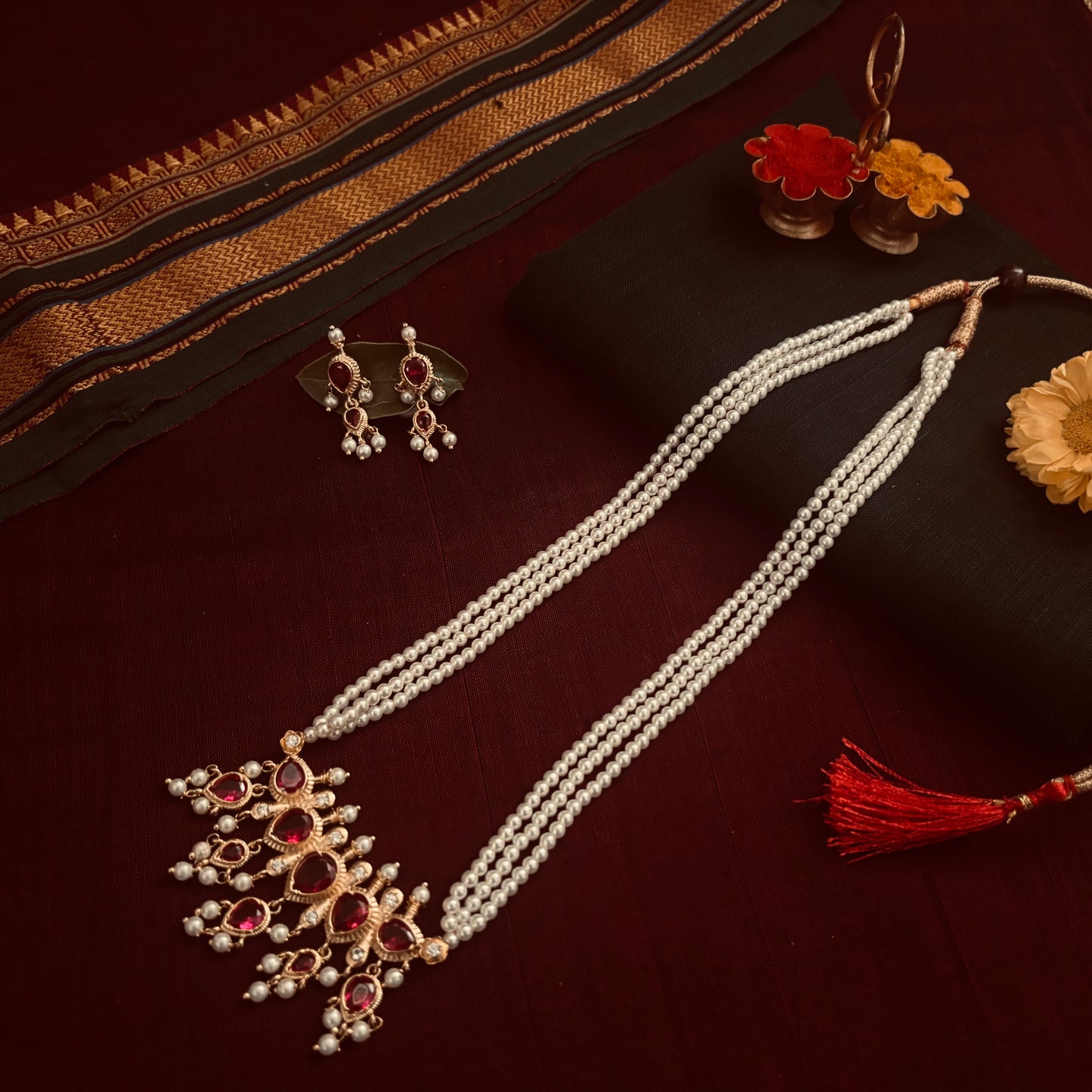 तन्मणी + कानातले  | Tanmani + Earrings