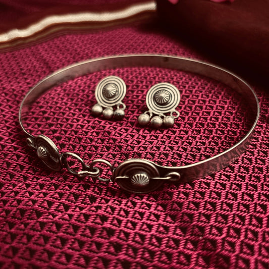 चितांग + कानातले | Chitaang + Earrings