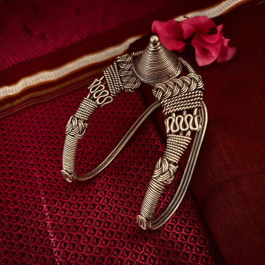 तोळबंद । Tolband (Bajuband)