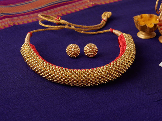 गादी ठुशी + कानातले | Gadi Thushi + Earrings